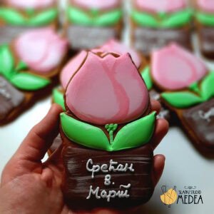 medenjak za 8. mart lala