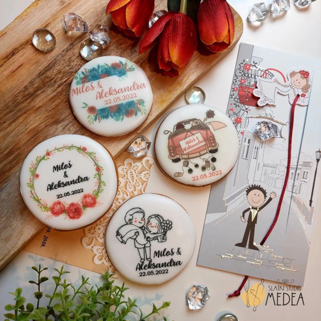 medenjak sa svadbenim motivima